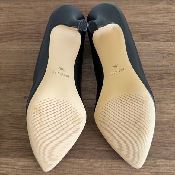 Nine West - Women's Flax Black Leather Pumps size 10 - Picture 10 of 10